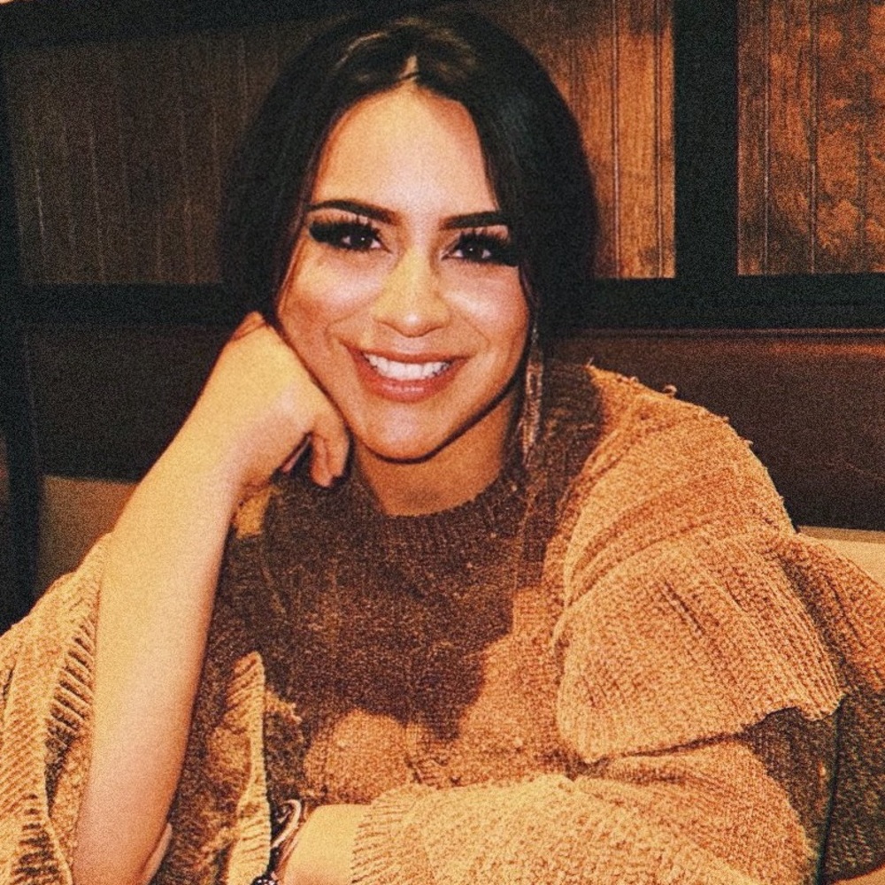 Meet your Posher, Galilea